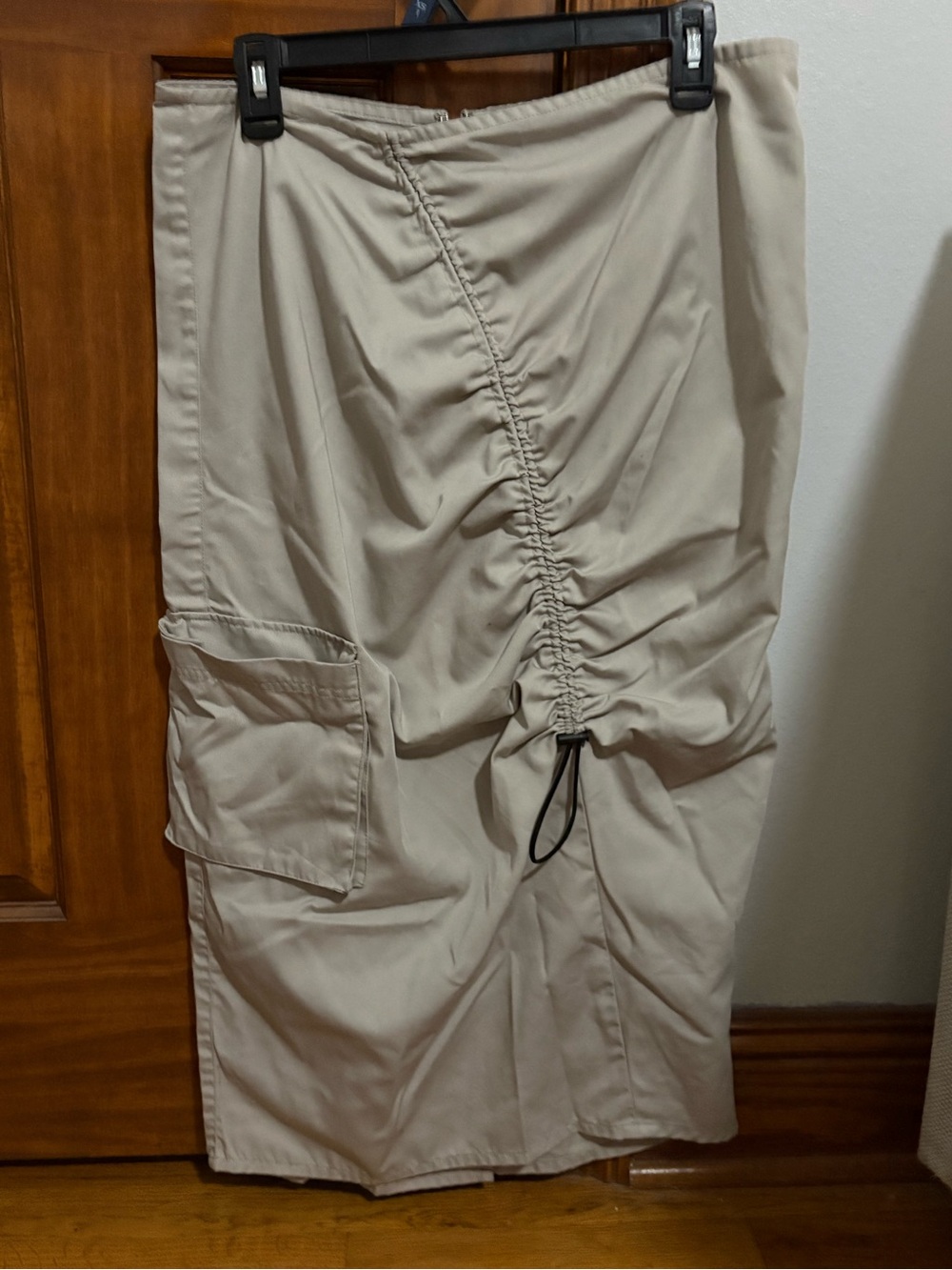 Motel Rocks Beige Ruched Drawstring Midi Skirt